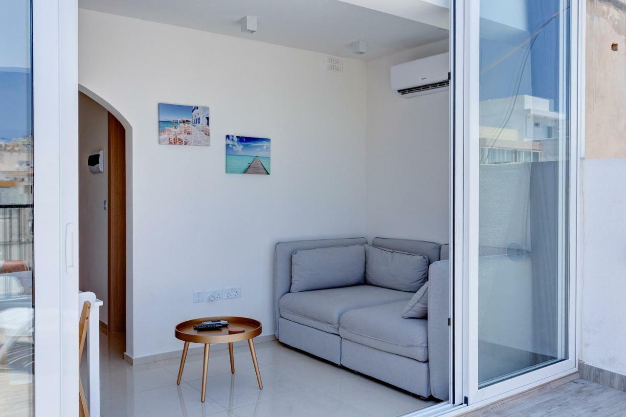 Apartamento Cosy 1Br Penthouse With Terrace, Great Location Gzira Exterior foto