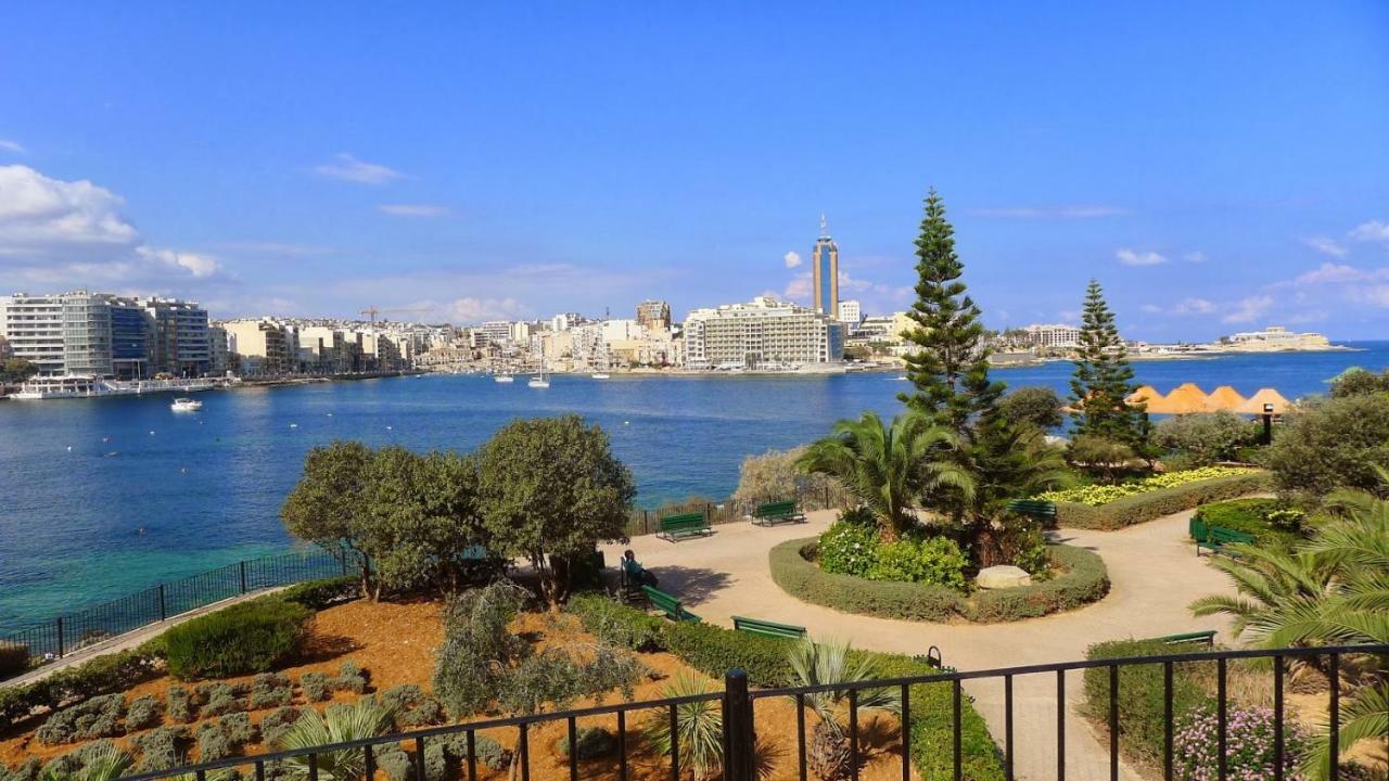 Apartamento Cosy 1Br Penthouse With Terrace, Great Location Gzira Exterior foto