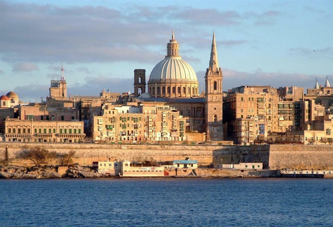Apartamento Cosy 1Br Penthouse With Terrace, Great Location Gzira Exterior foto